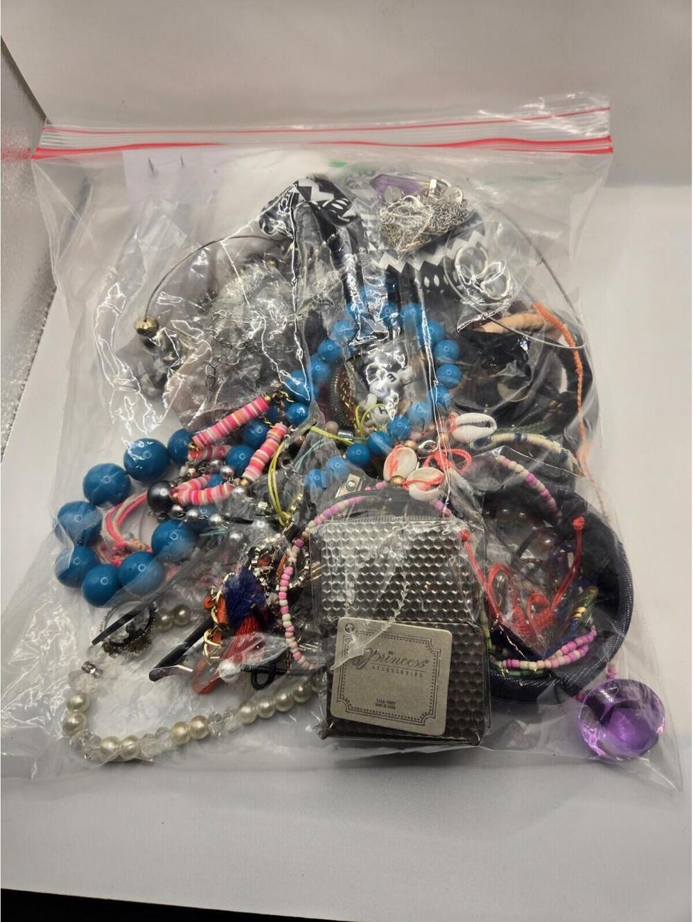 1 Pound Vintage to Modern Costume Mystery Jewelry Craft Junk Estate Lot 1lb